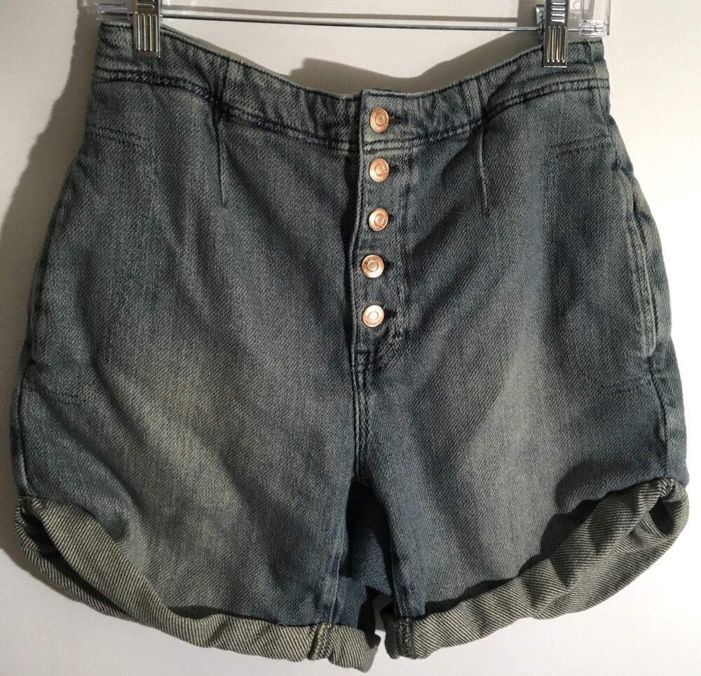 Free People We the Free Osaka Women's Size 27 Spearmint Relaxed Slouchy Shorts